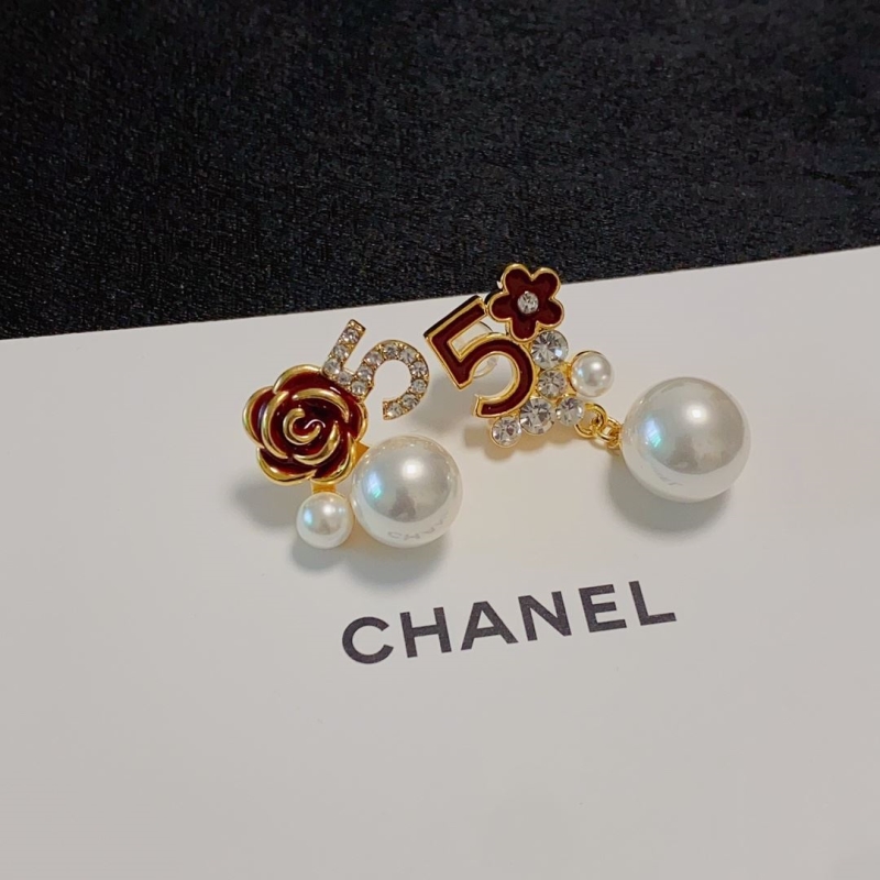 Ch**el earrings